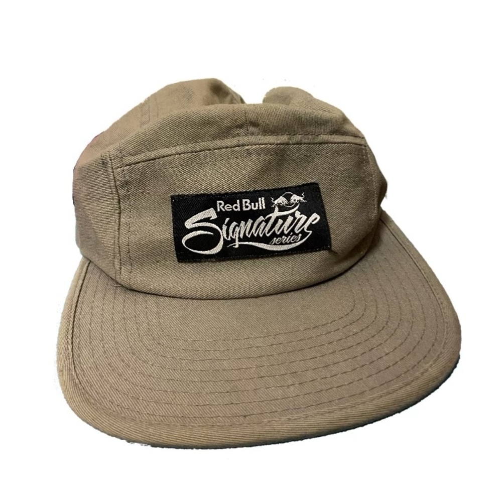 SOLD REDBULL SIGNATURE SERIES HAT